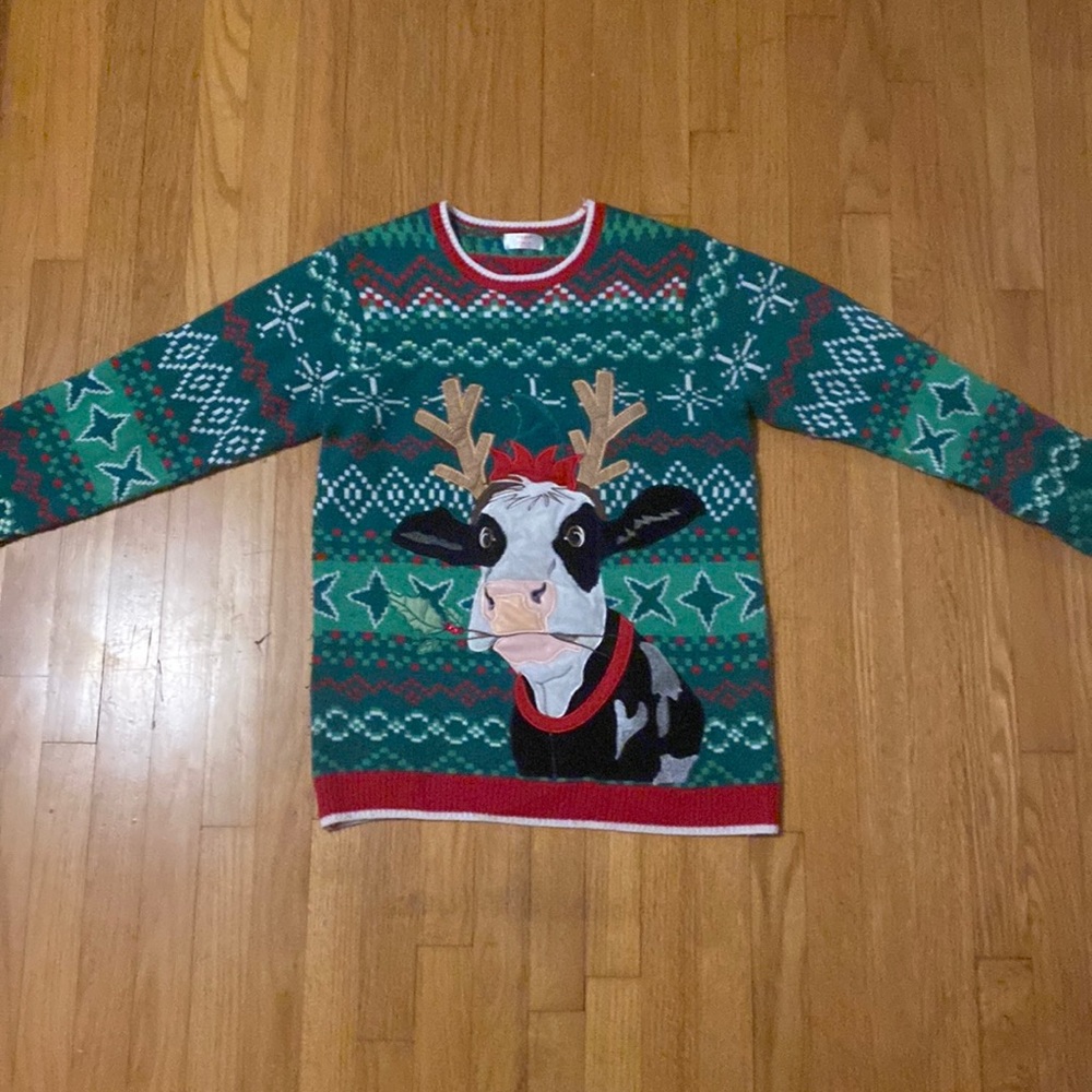 Cow christmas sweater